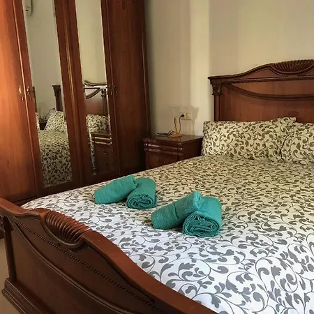 Gran Con Patio En Holiday home Encinarejo De Cordoba