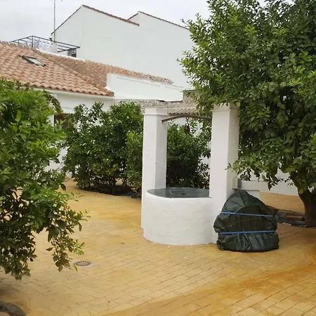 Holiday home Gran Con Patio En *