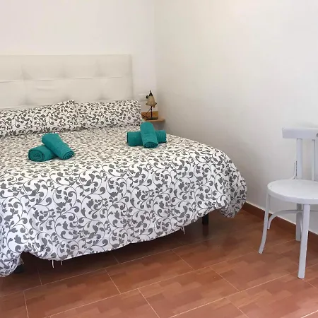 Holiday home Gran Con Patio En Encinarejo De Cordoba