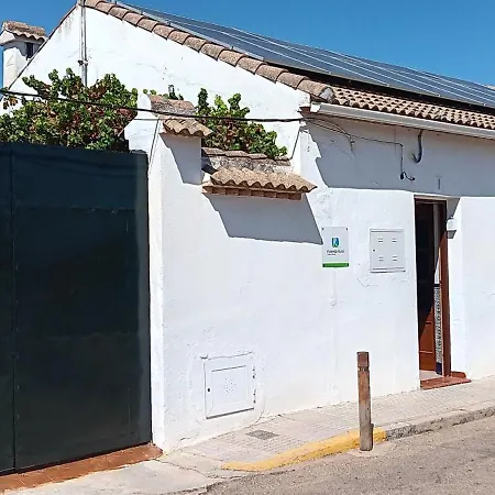 Gran Con Patio En *